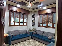 شقة للبيع مساحة 90م طابق ثالث 4 غرف و موزع /حماه حي البياض