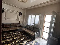 للبيع قبو مساحة 135م/3 غرف و صالون اكساء جيد/حماه مجرى زيادة