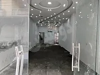 للبيع محل مخدم كبير يصلح لأي مهنةبموقع تجاري حيوي حمص شارع الحضارة 