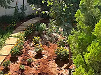 للاجار مزرعة بحلب خان العسل 4 غرف مسبح العاب خدمات نت