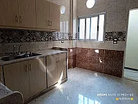 للبيع شقة حمص حي عشيرة خلف مطعم مرهف تجهيز ممتاز 