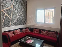 للبيع شقة حمص الأرمن قرب سنتر الحسن تجهيز جيد جدا 