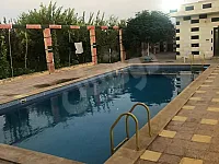 للبيع مزرعه ريف دمشق طريق المطار الجسر السادس تجهيز ممتاز 