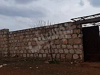 مزرعة للبيع في دير حافر محافظة حلب بمساحة 1200 م²