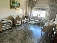للبيع شقة ب برنيه قريب من حديقة شكو شارع نذير سالم 