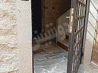 للبيع شقة ب الاذقية اطلالة على شارع الجمهورية 