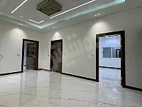 شقة للبيع في مركز حماة، 5 غرف بمساحة 220 م²