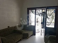 للبيع شقة ب الاذقية شارع الجمهورية خلف شاورما ابو خلدون