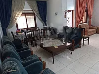 للبيع بناء 3طوابق حمص العباسية شرق شارع الستين تجهيز سوبر 