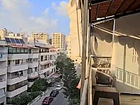 للبيع شقة ب طرطوس دوير الشيخ سعد مقابل القصر 