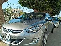 للبيع هيونداي إلنترا 2012