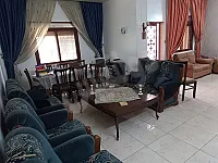 للبيع بناء 3طوابق حمص العباسية شرق شارع الستين تجهيز سوبر 