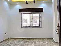  للبيع شقة بريف دمشق حرستا شارع الشافعي بمساحة 110م