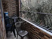 للبيع شقة حمص بيت الطويل قرب مدرسة جميل سرحان تجهيز ممتاز جدا 