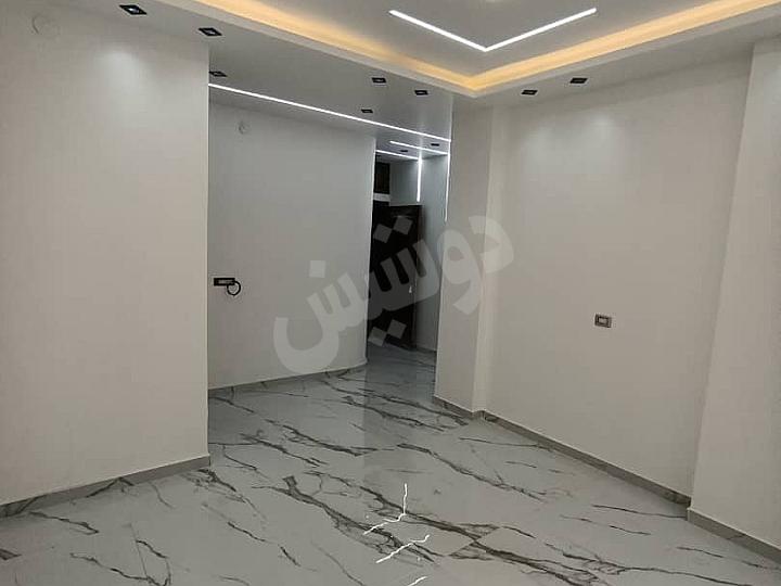 للبيع شقة في جرمانا حي الوحدة صالون 3نوم