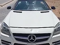 للبيع مرسيدس 200 SLK  موديل 2013. 
