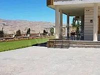 للأجار فيلا ريف دمشق كروم مضايا