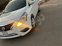 سيارة نيسان فيرسا بحالة الوكالاة