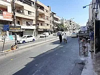 للبيع شقة حمص شارع سامي الشوا قرب إشارة النهضة تجهيز جيد جدا 