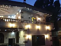 مزرعة للإيجار في الغزلانية ريف دمشق مع مسبح ومرافق مريحة