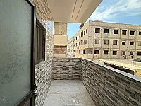 للبيع شقة مدخل طريق المطار بيت سحم 