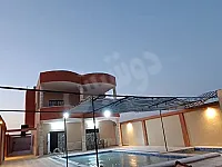 للبيع مزرعة طابقين مفروشة 1000م مخدمة ديلوكس/طريق حماه زهره المدائن 