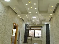 للإيجار شقة مساحة ١٤٥ طابق اول استراد الحنبلي نسق ثاني