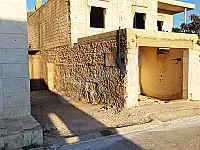 للبيع ارض سكنية في عندان