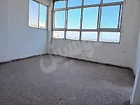 للبيع شقة اللاذقية الطابيات مقابل قصر المحافظ
