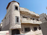 للبيع بناء طابقين كتلة مستقلة 145م/4 غرف ومنافع/حماه مدينة سلمية