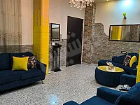 للبيع شقة قبو ديلوكس 175م/3 غرف وصالون/ حماه حي الجلاء مقابل قهوة عرفه