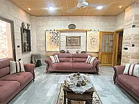 للبيع شقة قبو ديلوكس 350م و بناء 200م/ 6 غرف و منافع/حماه حي الشريعه