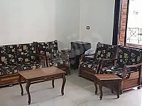 للبيع شقة حمص قرب دوار العباسية تجهيز ممتاز 