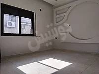 للبيع شقة حمص عكرمة غرب حديقة الجاروشة تجهيز سوبر ديلوكس 