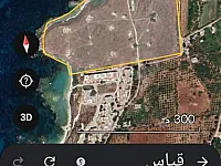 للبيع ارض سياحية على  البحر مباشرة مساحتها ٦٣دونم 