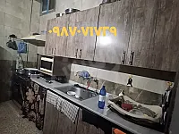 للبيع شقة حمص حي السبيل قرب مدرسة ناصر العلي تجهيز ممتاز 