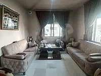 للبيع شقة حمص وادي الدهب شارع تلو الرئيسي تجهيز ممتاز جدا 