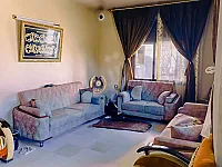 للبيع شقة حمص وادي الدهب شارع تلو الرئيسي تجهيز ممتاز 