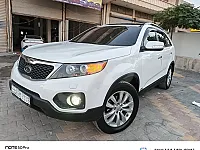 سيارة كيا سورينتو 2012 للبيع بحلب بسعر 11500 دولار