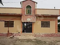 للبيع بيت عربي مع أرض زراعية ريف حمص الغربي قرية الحميمة موقع مميز 