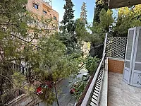 منزل للبيع في المحافظة حلب - 4 غرف وصالون مساحته 150م²