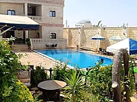 إيجار فيلا ومزرعة في حي النيرب حلب مع مسبح للأطفال