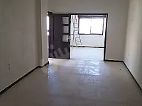 للبيع شقة بريف دمشق اشرفية الوادي بمساحة 100م