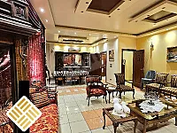 للبيع شقة ديلوكس 220م/طابق اول فني/5 غرف و صالون/حماه حي الشريعة