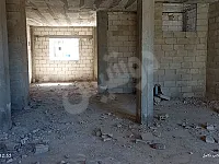 للبيع شقة عالعضم حمص وادي الدهب حي الورود شارع المعروف للحديد