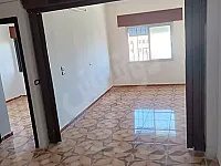 للبيع شقة حمص الأرمن جانب المستوصف تجهيز ممتاز 