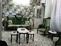 للبيع شقة ارضية 350م/ 6 غرف+ملحق 160م مع تراس/حماه بالشريعة