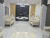 للبيع شقة ديلوكس 225م/طابق اول/6 غرف وصالون+كراج خاص/ حي الشريعة