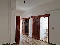 للبيع شقة حمص عكرمة قرب جامع أسامة بن زيد تجهيز جيد 