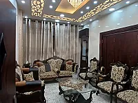 للبيع شقة ديلوكس طابق ثاني بحي الكرامة حماة 170م²، /4 غرف و صالون